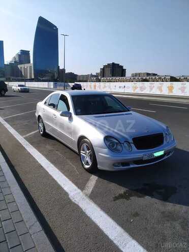 Mercedes E 220 2003, 285,000 km - 2.2 l - Bakı