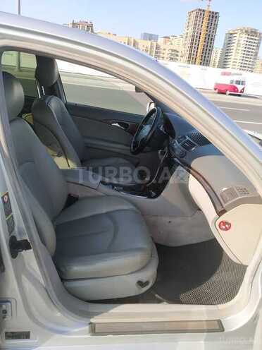 Mercedes E 220 2003, 285,000 km - 2.2 l - Bakı