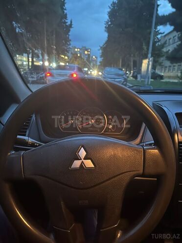 Mitsubishi Galant 2008, 282,000 km - 2.4 l - Bakı