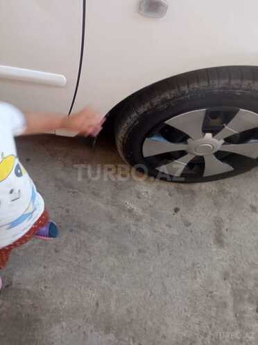 Toyota Corolla 2006, 211,000 km - 1.4 л - Cəlilabad