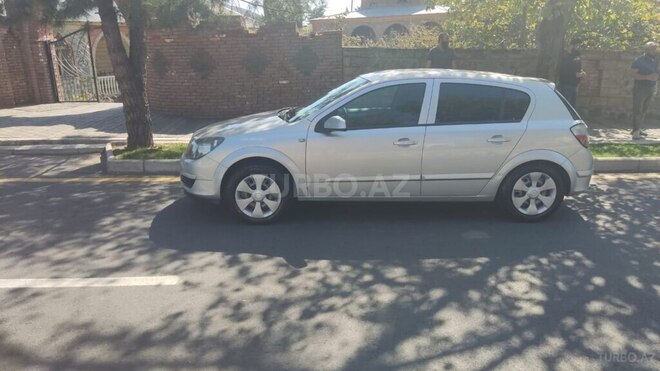 Opel Astra 2005, 295,000 km - 1.4 l - Zaqatala