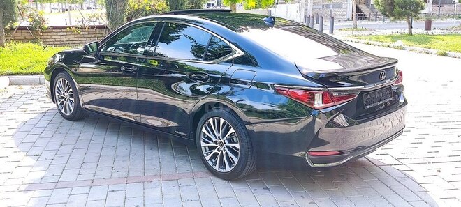 Lexus ES 300h 2021, 37,000 km - 2.5 l - Bakı