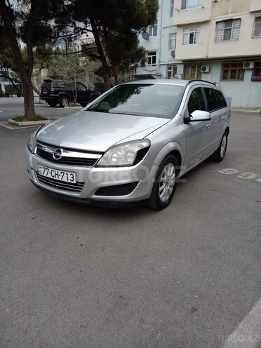 Opel Astra 2007, 270,000 km - 1.9 л - Bakı