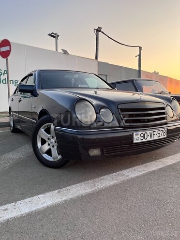 Mercedes E 280 1996, 433,000 km - 2.8 l - Bakı