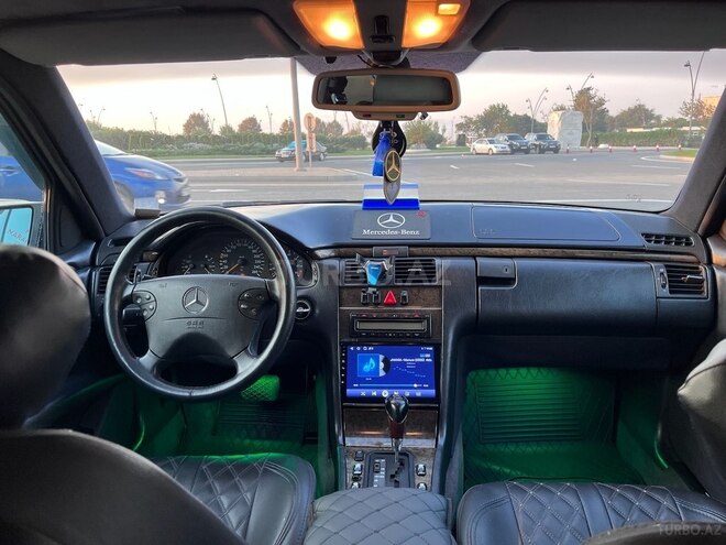 Mercedes E 280 1996, 433,000 km - 2.8 l - Bakı