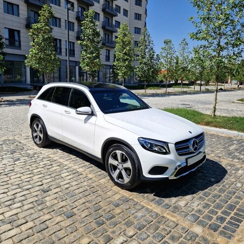 Mercedes GLC 220 2016, 135,000 km - 2.2 l - Bakı