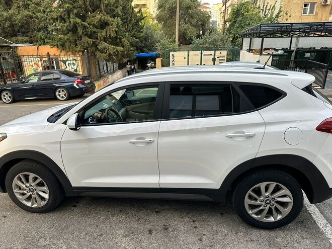 Hyundai Tucson 2016, 99,779 km - 2.0 л - Bakı
