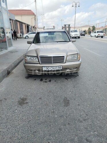 Mercedes C 230 1999, 252,000 km - 2.3 l - Bakı
