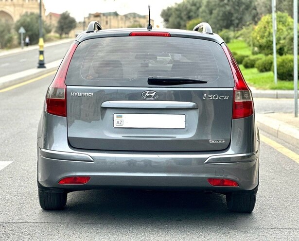 Hyundai i30 2010, 240,000 km - 1.6 l - Bakı