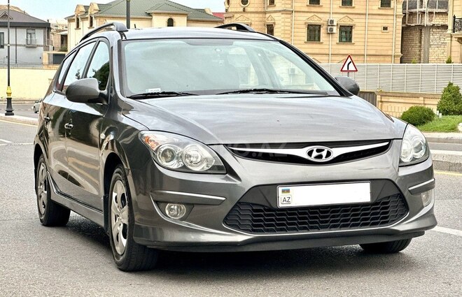 Hyundai i30 2010, 240,000 km - 1.6 l - Bakı