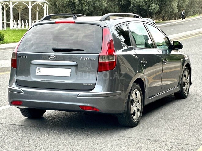 Hyundai i30 2010, 240,000 km - 1.6 l - Bakı