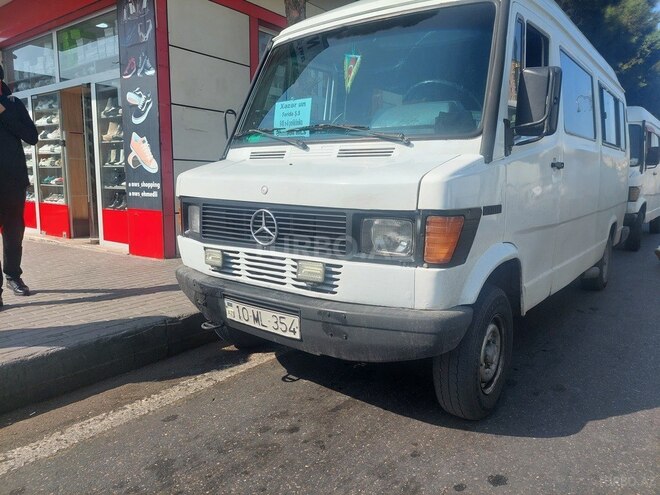 Mercedes 208 D 1994, 150,000 km - 2.3 л - Bakı