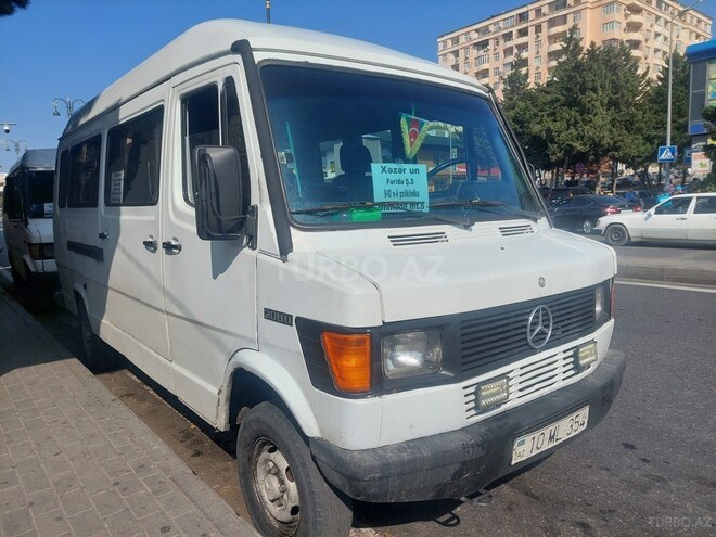 Mercedes 208 D 1994, 150,000 km - 2.3 л - Bakı