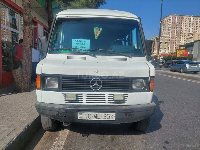 Mercedes 208 D 1994, 150,000 km - 2.3 л - Bakı