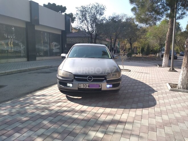 Opel Omega 1996, 286,000 km - 2.0 l - Sumqayıt
