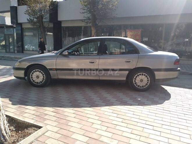 Opel Omega 1996, 286,000 km - 2.0 l - Sumqayıt