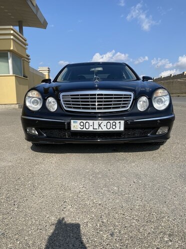Mercedes E 220 2002, 292,000 km - 2.2 l - Bakı