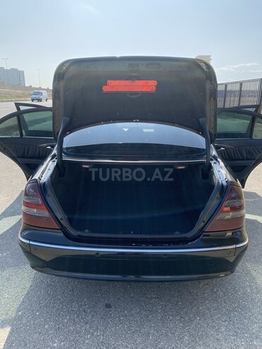Mercedes E 220 2002, 292,000 km - 2.2 l - Bakı