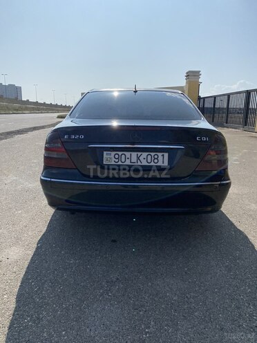 Mercedes E 220 2002, 292,000 km - 2.2 l - Bakı