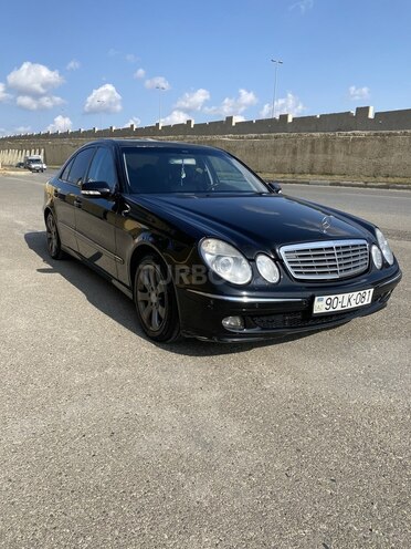 Mercedes E 220 2002, 292,000 km - 2.2 l - Bakı