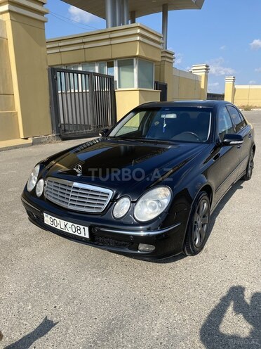 Mercedes E 220 2002, 292,000 km - 2.2 l - Bakı