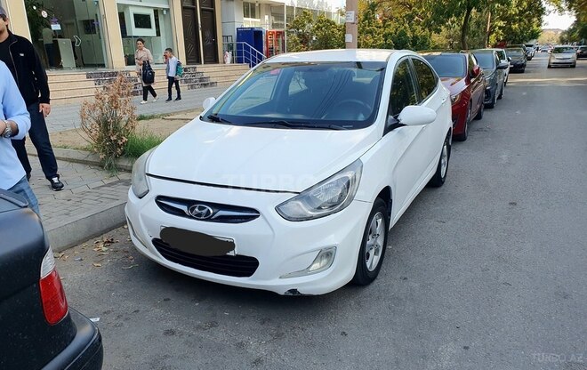 Hyundai Accent 2012, 213,500 km - 1.6 l - Bakı