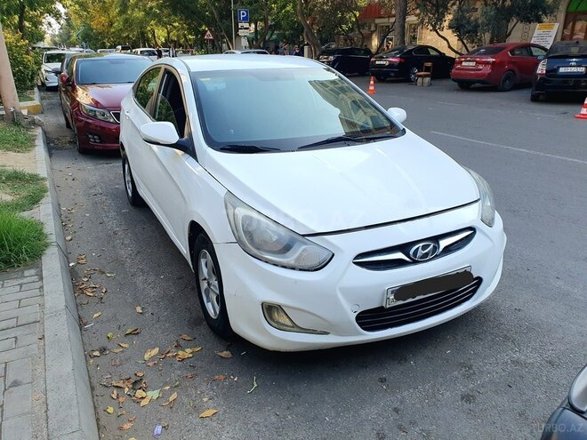 Hyundai Accent 2012, 213,500 km - 1.6 l - Bakı