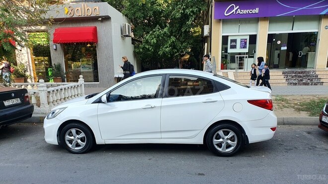Hyundai Accent 2012, 213,500 km - 1.6 l - Bakı