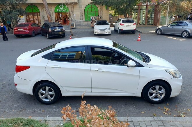 Hyundai Accent 2012, 213,500 km - 1.6 l - Bakı