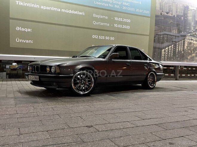 BMW 528 1988, 425,000 km - 2.8 l - Bakı