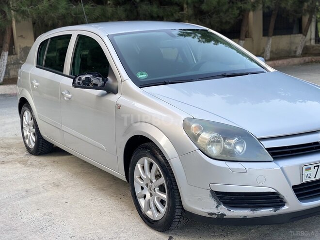 Opel Astra 2005, 212,000 km - 1.4 l - Bakı