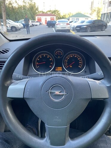 Opel Astra 2005, 212,000 km - 1.4 l - Bakı