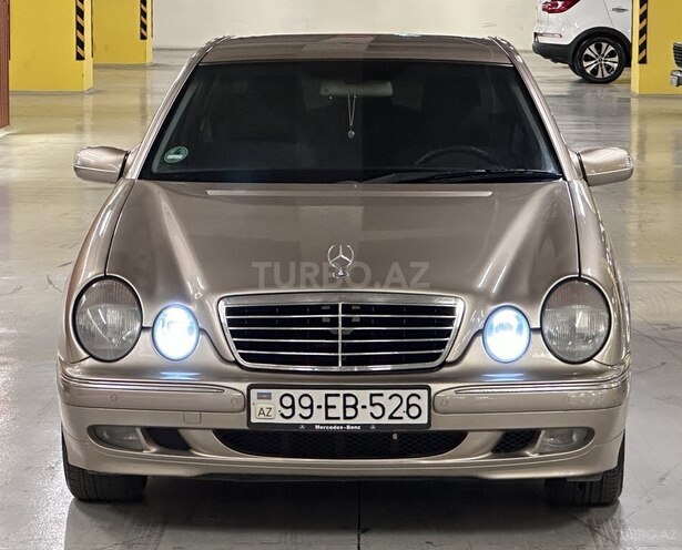 Mercedes E 200 1999, 325,000 km - 2.0 л - Gəncə