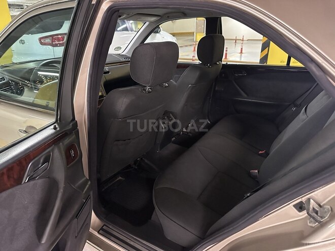 Mercedes E 200 1999, 325,000 km - 2.0 л - Gəncə