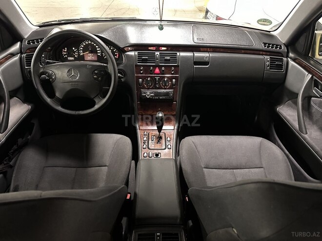 Mercedes E 200 1999, 325,000 km - 2.0 л - Gəncə