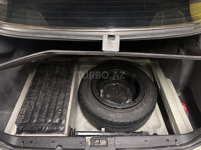 Mercedes E 200 1999, 325,000 km - 2.0 л - Gəncə