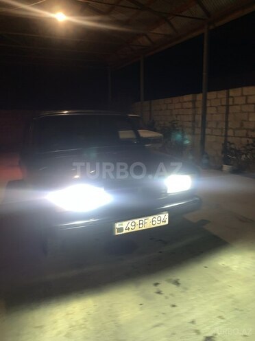 LADA (VAZ) 2107 2003, 10,000 km - 1.6 л - Şabran