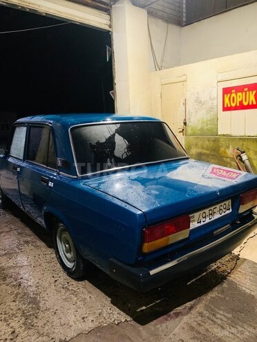 LADA (VAZ) 2107 2003, 10,000 km - 1.6 л - Şabran