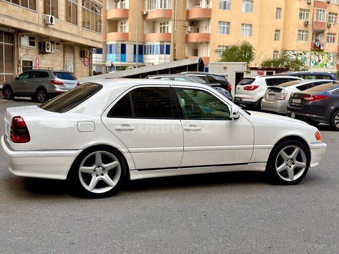 Mercedes C 220 1996, 226,000 km - 2.2 l - Bakı
