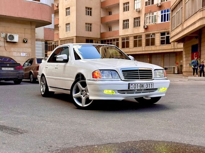 Mercedes C 220 1996, 226,000 km - 2.2 l - Bakı