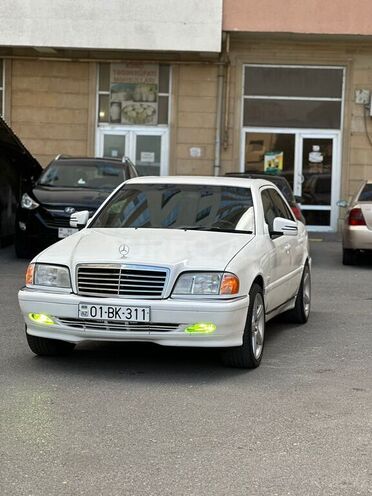 Mercedes C 220 1996, 226,000 km - 2.2 l - Bakı