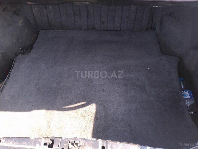 Mercedes E 250 1993, 200,000 km - 2.5 l - Bakı