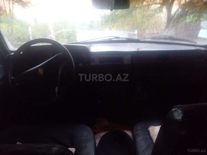 GAZ 3102 1998, 250,000 km - 2.4 l - Tovuz