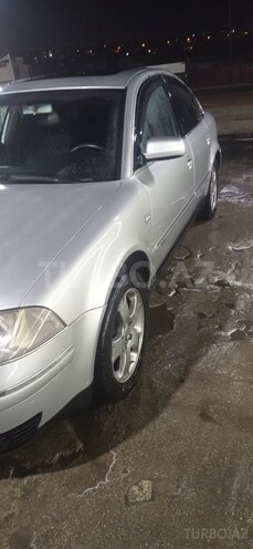 Volkswagen Passat 2002, 370,000 km - 1.8 л - Bakı