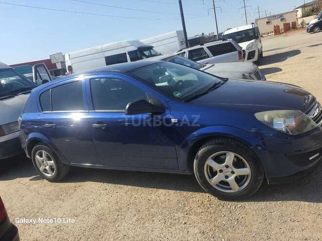 Opel Astra 2009, 196,000 km - 1.4 l - Bakı