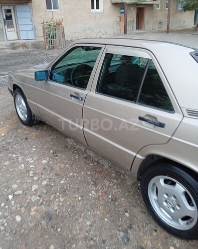 Mercedes 190 1989, 120,000 km - 2.0 l - Sumqayıt