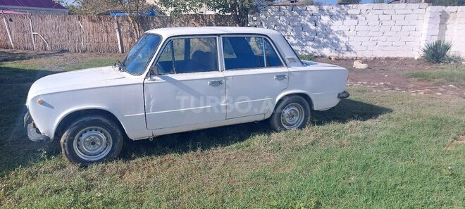 LADA (VAZ) 21011 1976, 32,500 km - 1.3 l - Şirvan