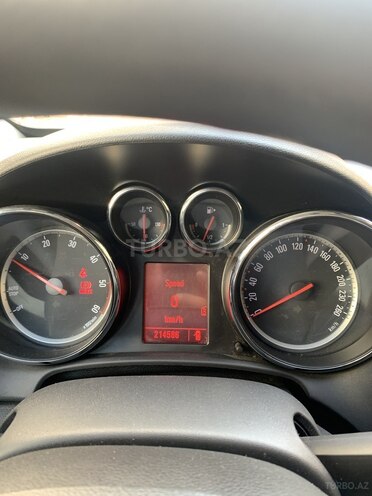Opel Astra 2011, 215,000 km - 1.3 l - Bakı