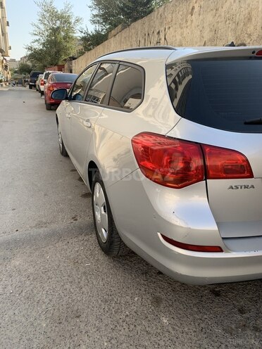 Opel Astra 2011, 215,000 km - 1.3 l - Bakı