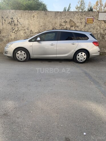 Opel Astra 2011, 215,000 km - 1.3 l - Bakı